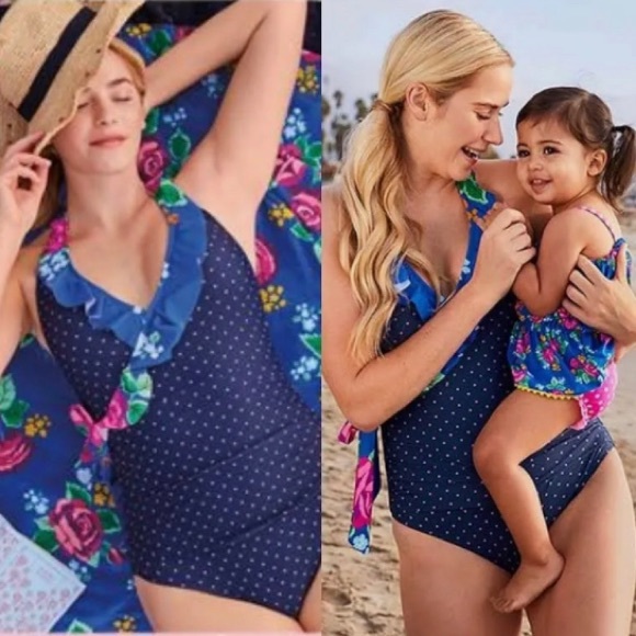 Sandcastle Queen Swimsuit - Picture 1 of 8